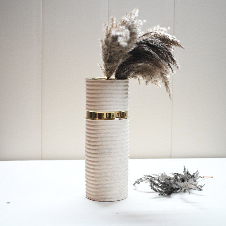 Minimalist beige vase – stylish home decor and gift idea