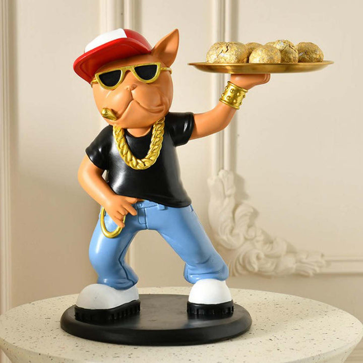 Hip-Hop Dog Butler Showpiece